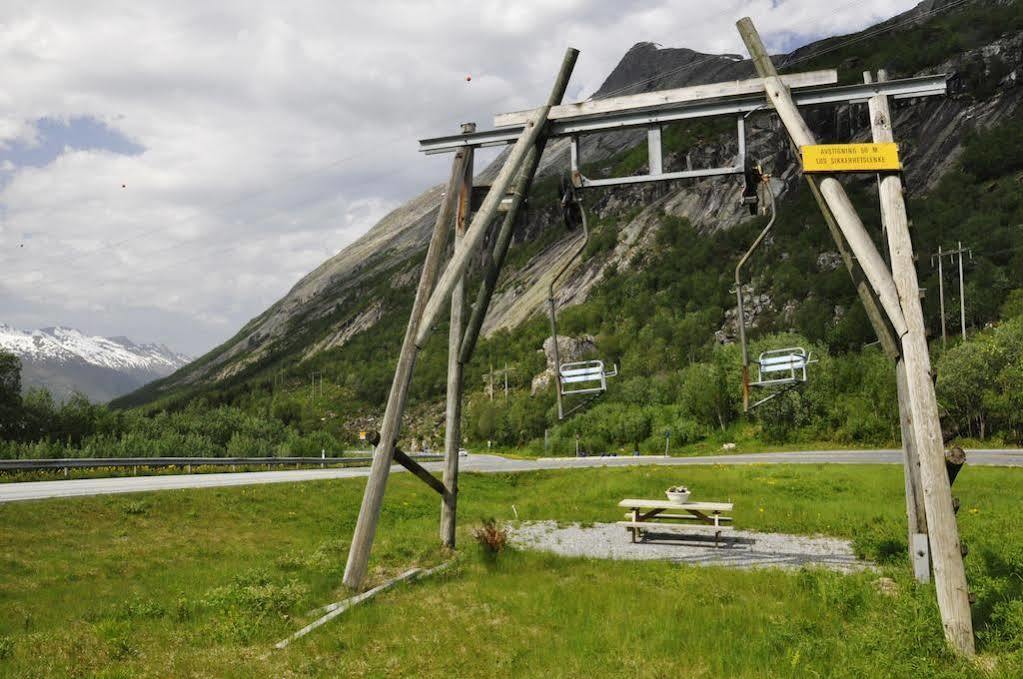Svartisen 3*
